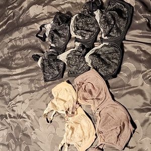 Set of 5 retro chic bras